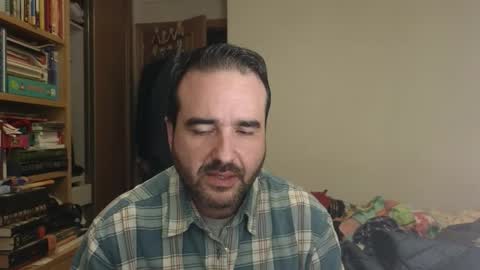 curiosillo1983 online show from 11-17-25, 05:41