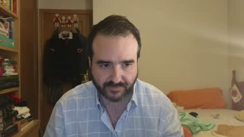 Snapshot of curiosillo1983 chatting on 06-12-26, 10:25 curiosillo1983 online show from 06-12-26, 10:25