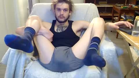 curiouss25 online show from 12-16-25, 06:24