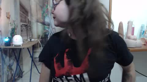 Vannesa online show from 02-13-26, 07:10