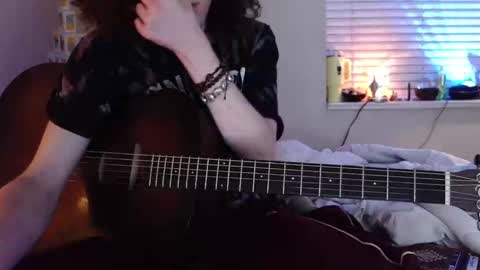 curly fries online show from 03-23-26, 05:55