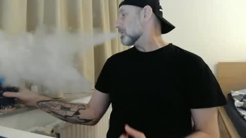 Curman85 online show from 12-17-24, 12:34