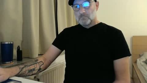 Curman85 online show from 02-08-26, 10:46