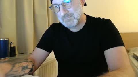 Curman85 online show from 03-21-26, 11:41