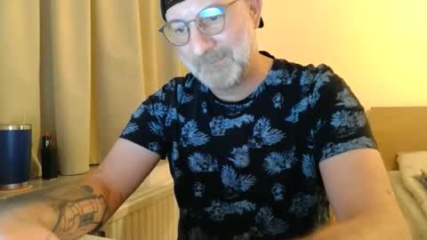 Curman85 online show from 04-15-26, 10:21