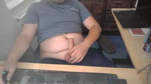 Snapshot of currycake chatting on 09-18-25, 12:07 currycake online show from 09-18-25, 12:07