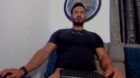 Snapshot of curt_x chatting on 07-03-26, 02:29 Curt online show from 07-03-26, 02:29