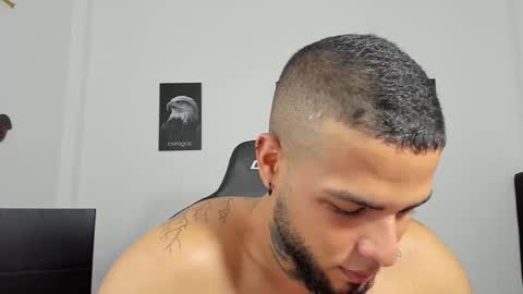 curtis_blake online show from 10-21-25, 01:06