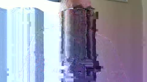 Snapshot of curtus14 chatting on 10-25-25, 08:22 curtus14 online show from 10-25-25, 08:22