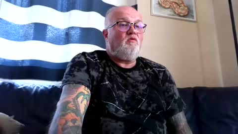 Snapshot of curtus14 chatting on 07-02-26, 03:07 curtus14 online show from 07-02-26, 03:07