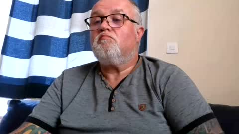 Snapshot of curtus14 chatting on 07-20-26, 03:36 curtus14 online show from 07-20-26, 03:36