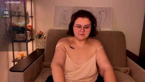Jane  online show from 01-20-25, 03:37