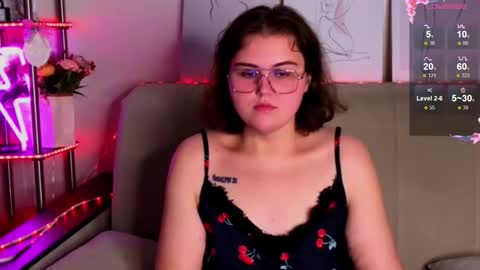 Jane  online show from 10-17-25, 08:17