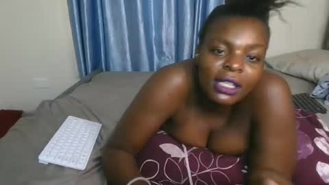 Snapshot of curvy_melvs chatting on 02-23-26, 10:34 mel online show from 02-23-26, 10:34