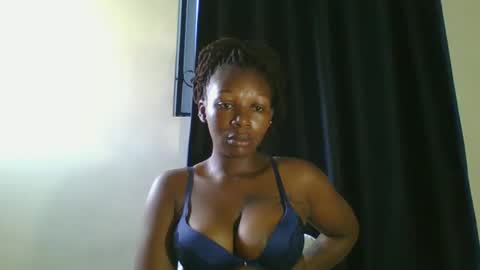Snapshot of curvybootyj chatting on 01-19-25, 06:20 CuteJJudy online show from 01-19-25, 06:20