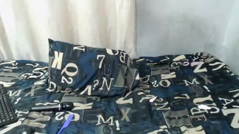 Snapshot of curvydarkfatass chatting on 06-18-26, 04:02 curvydarkfatass online show from 06-18-26, 04:02