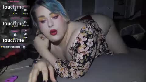 Curvygothfemboy online show from 02-06-25, 06:40