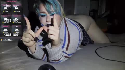 Curvygothfemboy online show from 02-13-25, 07:03