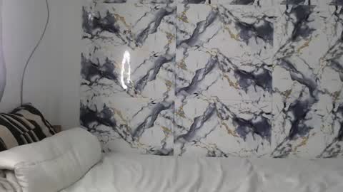 Snapshot of curvyj255 chatting on 06-15-26, 01:57 curvyj255 online show from 06-15-26, 01:57