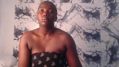 Snapshot of curvyj255 chatting on 07-18-26, 12:48 curvyj255 online show from 07-18-26, 12:48