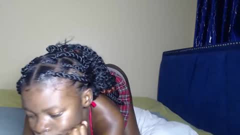 Snapshot of curvyjoan chatting on 11-09-25, 09:40 curvyjoan online show from 11-09-25, 09:40