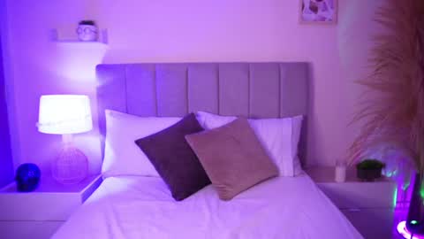 Samantha online show from 01-06-25, 07:56