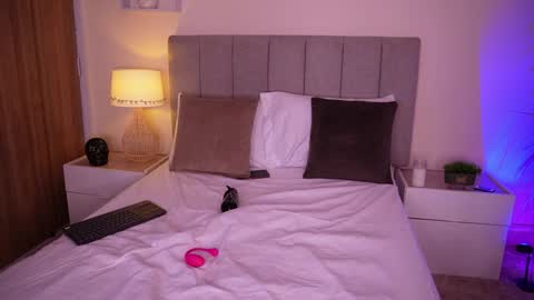 Samantha online show from 01-30-25, 06:21