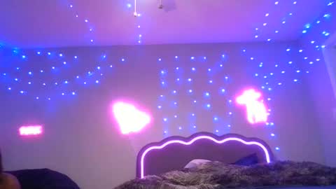 Snapshot of curvyychocolate chatting on 02-16-25, 02:09 curvyychocolate online show from 02-16-25, 02:09