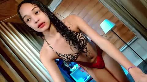 Snapshot of curybb_hanna19 chatting on 07-14-26, 04:34 BBY CURLYHANNA online show from 07-14-26, 04:34