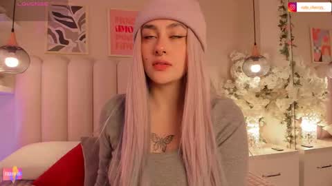 Snapshot of cute__cherry_ chatting on 10-23-25, 12:59 Amber online show from 10-23-25, 12:59