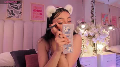 Snapshot of cute__cherry_ chatting on 10-29-25, 10:22 Amber online show from 10-29-25, 10:22