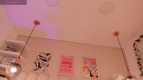 Snapshot of cute__cherry_ chatting on 11-08-25, 07:34 Amber online show from 11-08-25, 07:34