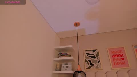 Snapshot of cute__cherry_ chatting on 11-17-25, 07:30 Amber online show from 11-17-25, 07:30