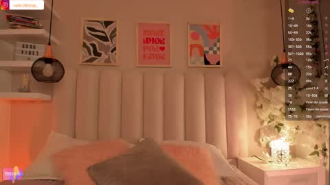 Snapshot of cute__cherry_ chatting on 12-16-25, 08:36 Amber online show from 12-16-25, 08:36