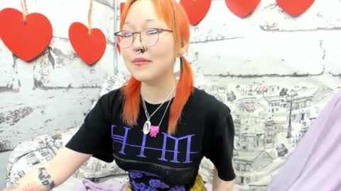 Snapshot of cute__kiko chatting on 06-15-26, 05:42 KIKO online show from 06-15-26, 05:42