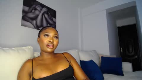 Liya online show from 02-06-25, 10:59