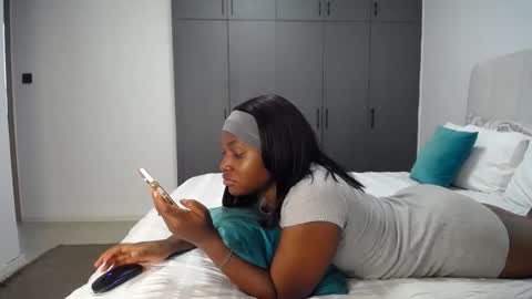 Liya online show from 03-15-26, 06:08