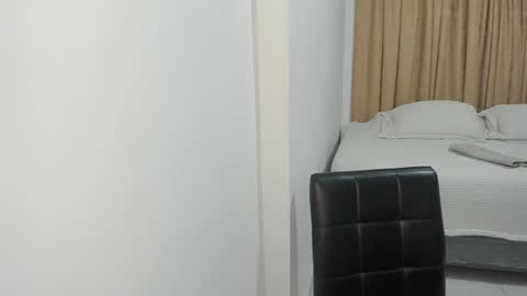 Sara online show from 01-10-25, 03:07