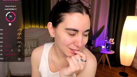 Hanna online show from 12-04-24, 02:20