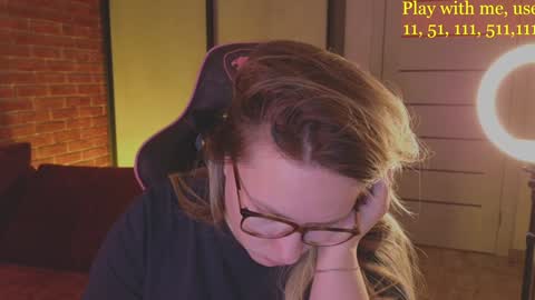 Everyday stream in the same time online show from 12-14-24, 01:28