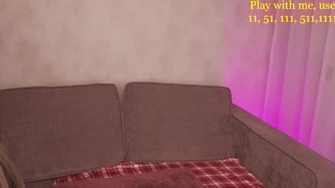 Everyday stream in the same time online show from 10-24-25, 01:57