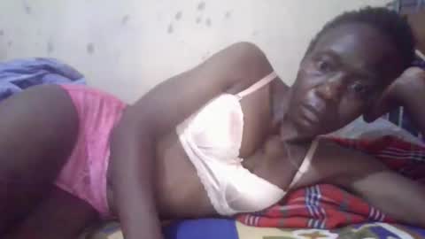 Snapshot of cute_divah4 chatting on 03-17-26, 05:00 cute_divah4 online show from 03-17-26, 05:00