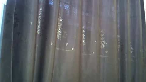 cute_emmy1 online show from 10-23-25, 09:30