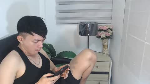 Snapshot of cute_enzo24 chatting on 12-10-24, 09:01 cute_enzo24 online show from 12-10-24, 09:01