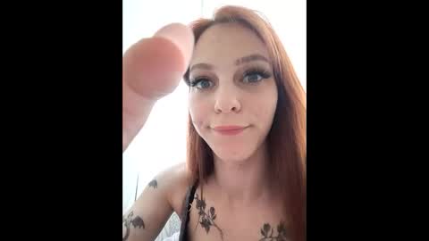 cute_foxis online show from 06-10-26, 04:17