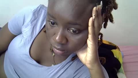 Snapshot of cute_gee chatting on 03-06-26, 09:06 daddysdoll online show from 03-06-26, 09:06