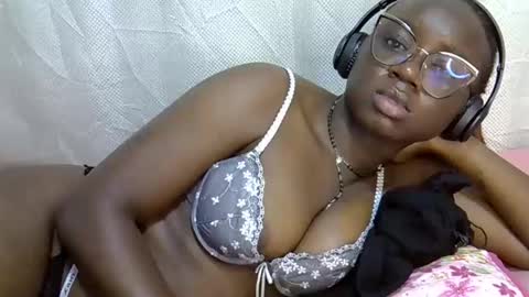 Snapshot of cute_gee chatting on 04-21-26, 02:51 daddysdoll online show from 04-21-26, 02:51