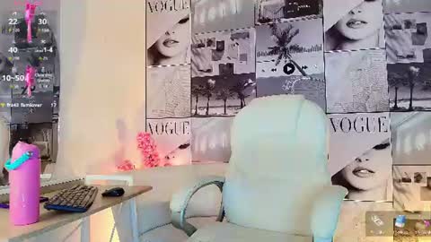 Snapshot of cute_horny12 chatting on 07-06-26, 03:03 Cute horny1 online show from 07-06-26, 03:03