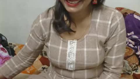 Snapshot of cute_kashmira99 chatting on 11-30-25, 05:17 kashmira online show from 11-30-25, 05:17