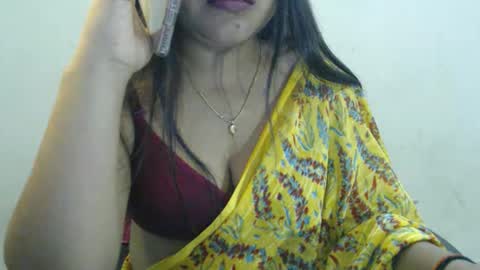 Snapshot of cute_kavya chatting on 11-11-25, 08:36 cute_kavya online show from 11-11-25, 08:36